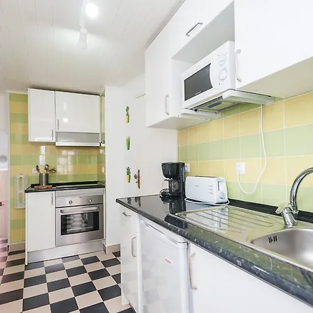 Castelo Terrace Appartamento Lisbona